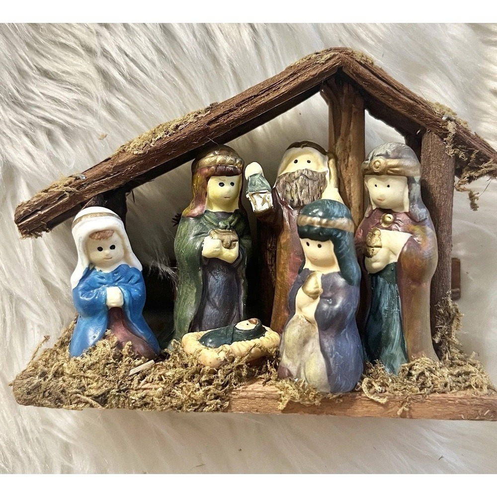 Don Mechanic Rustic Wood and Ceramic Nativity Scene Christmas Decor 5 Inch